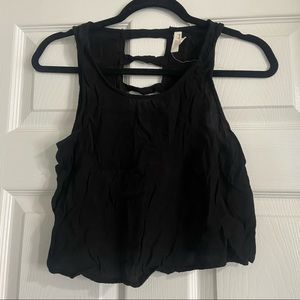 Garage | Cropped Black Tank Top w/ Cut Outs Size S
